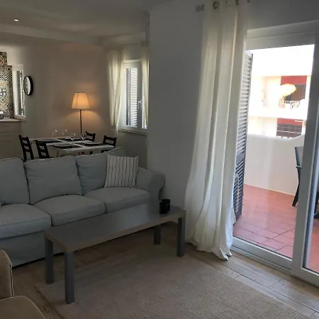 Rolas Apartment *