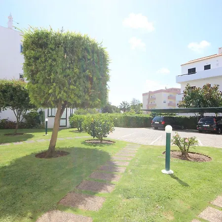 Rolas Apartment *