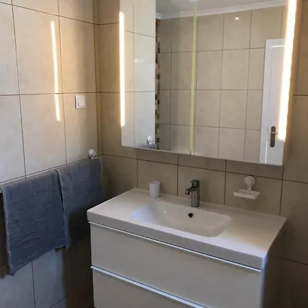 Rolas Apartment *