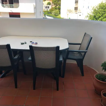 Apartment Rolas *